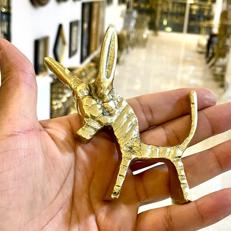 مجسمه دکوری برنجی مدل الاغ گوش دراز با بدنه توپر صیقلی، طراحی فانتزی و جزئیات ظریف - بازرگانی نداف