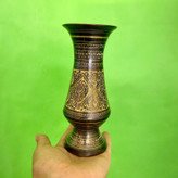 گلدان لب ساده کار شده برنجی