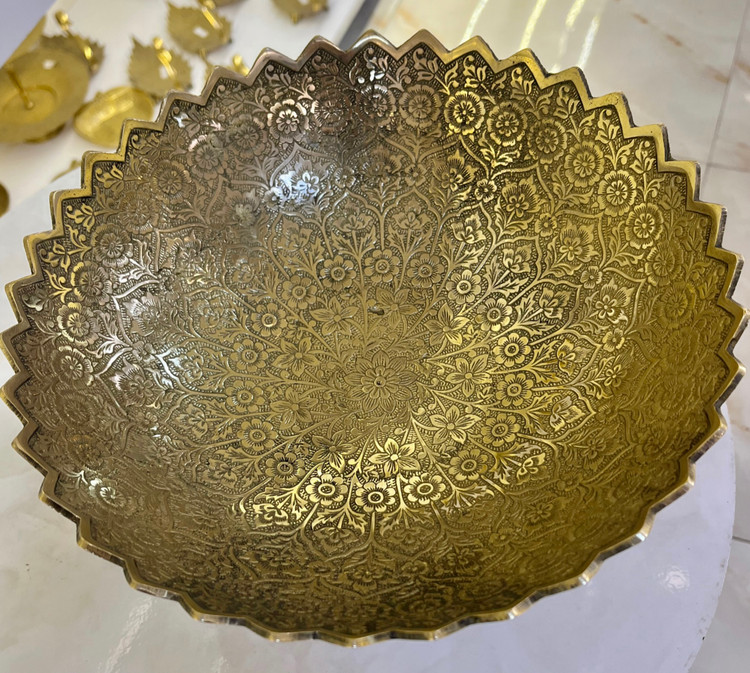 میوه خوری برنجی هندی با طرح اصیل گل پردیس - بازرگانی نداف مشهد