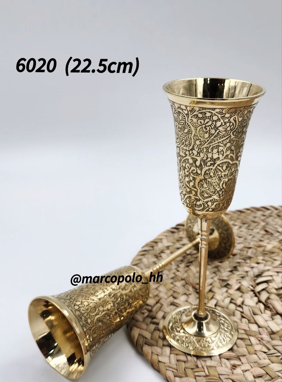 جام قلمی طرح طاووس لب ساده برنجی هندی بصورت تکی کد 6020