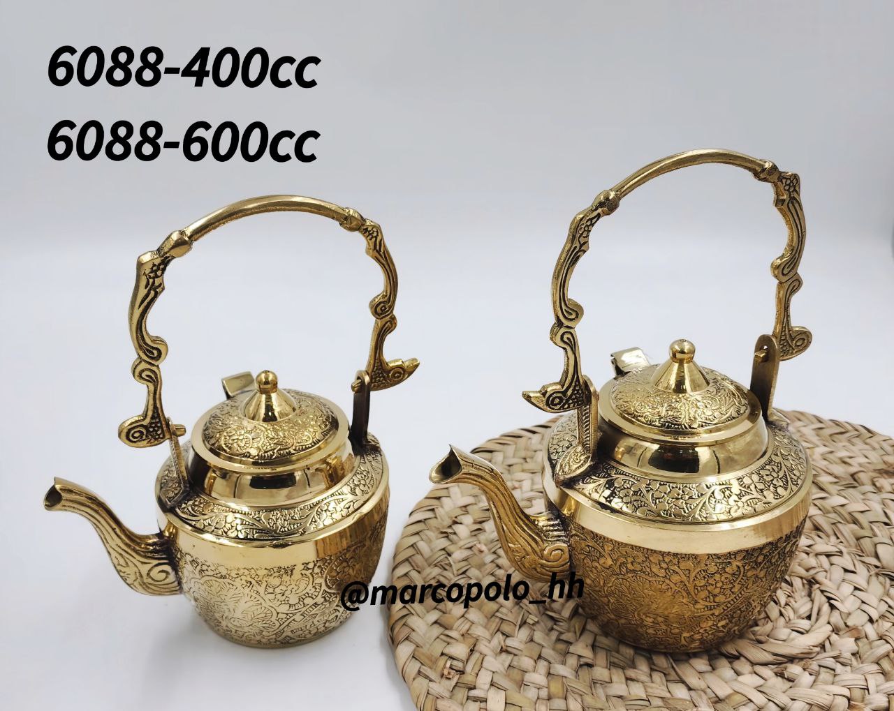 کتری طرح طاووس برنجی هندی در دو سایز مختلف کد6088