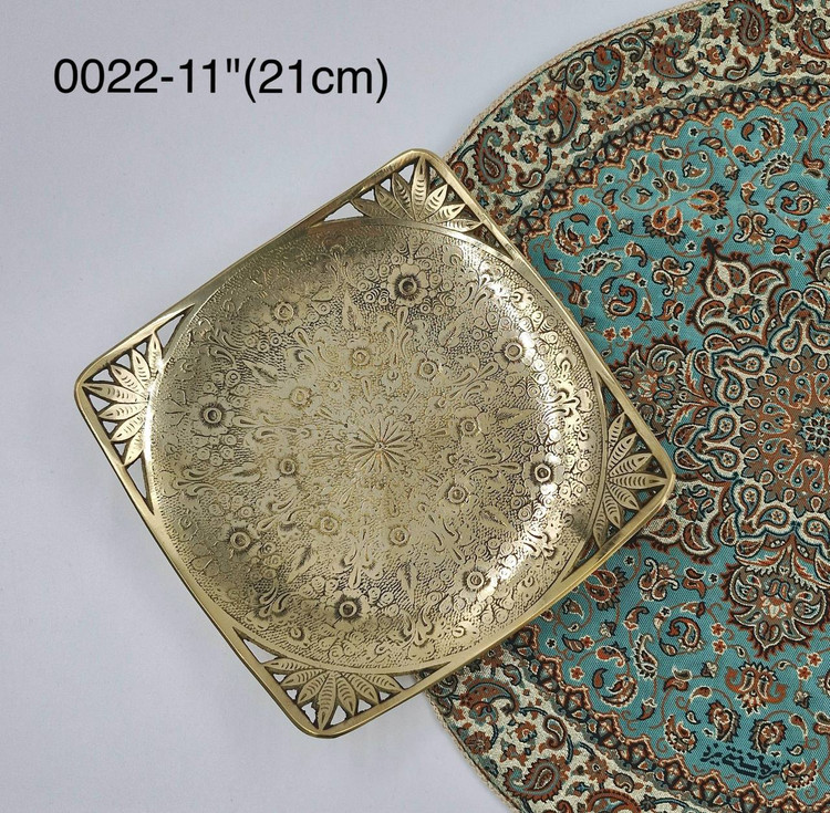 شیرینی خوری نیم پایه مربعی طرح گل برنجی هندی کد 0022 با قلمزنی برجسته در بازرگانی نداف مشهد