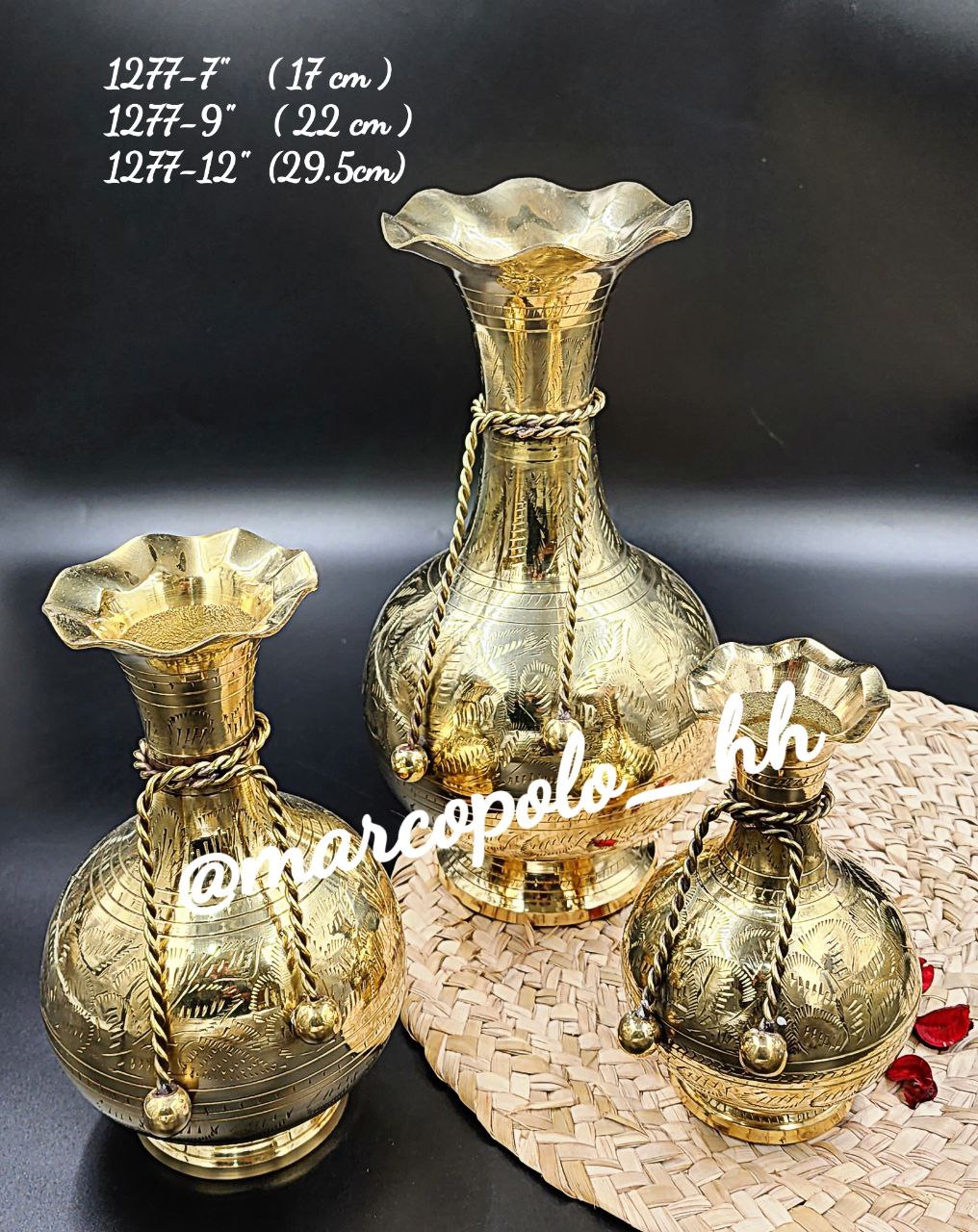 گلدان برنجی مدل کراواتی در سه سایز مختلف کد 1277