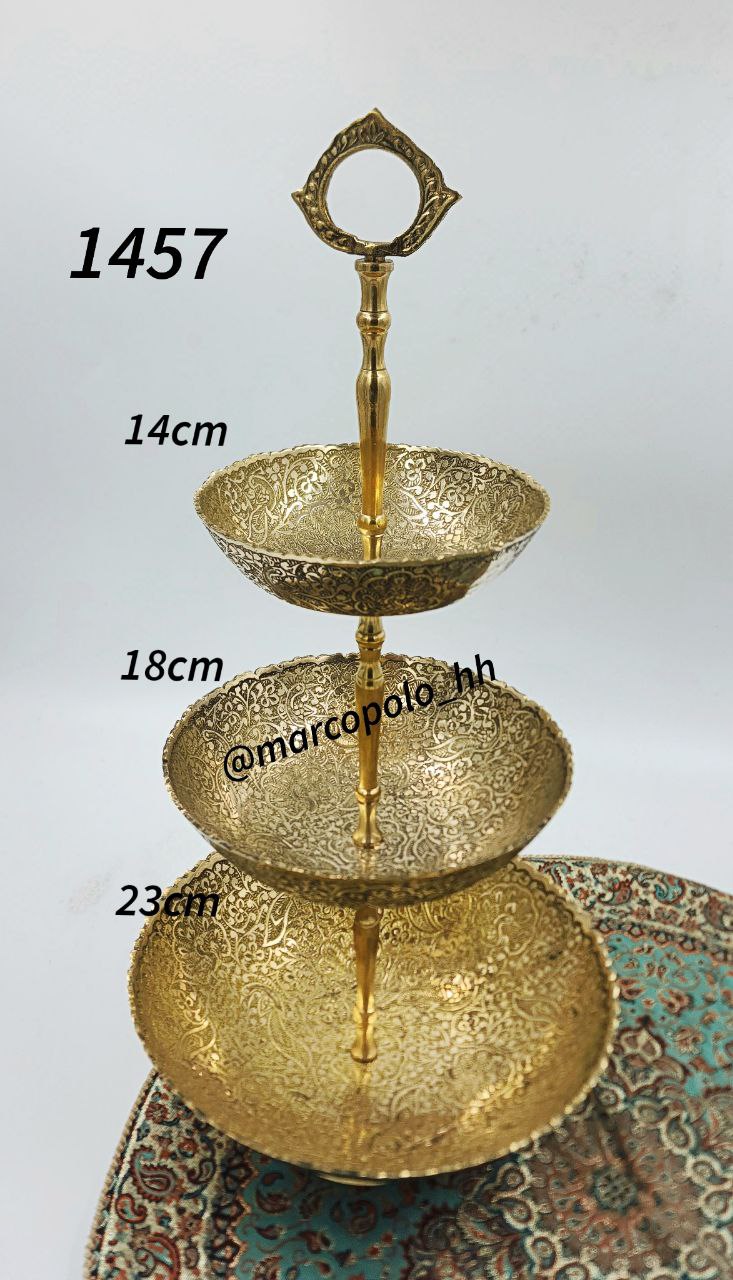 شکلات‌خوری سه طبقه گرد برنجی هندی با طرح طاووس، مناسب پذیرایی و دکور کد1457