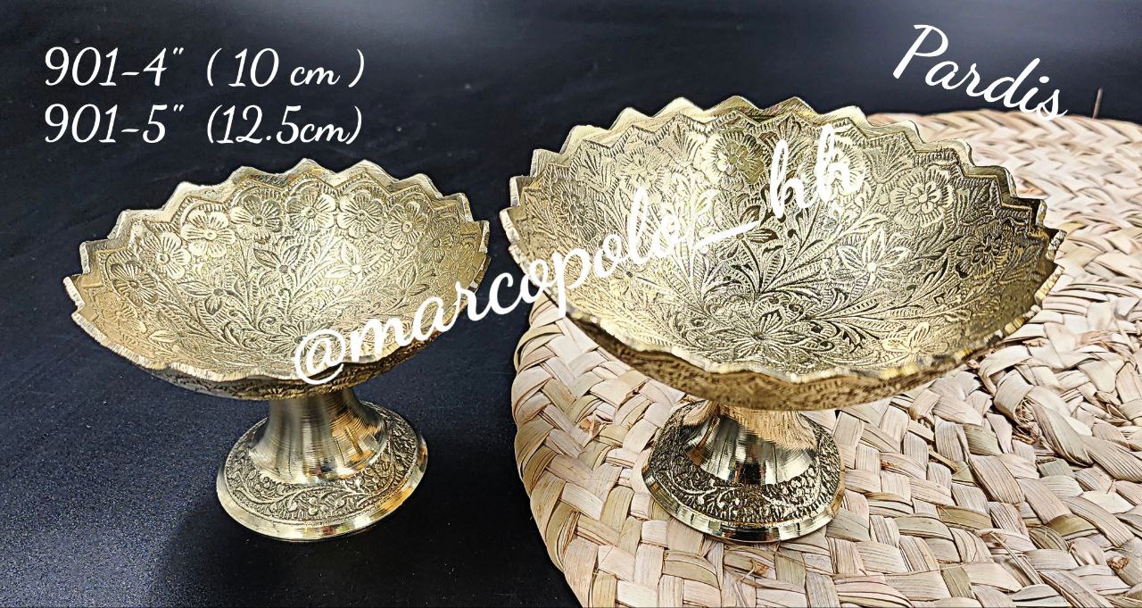 پیاله پایه دار پردیس طرح گل لب هشتی  در دو سایز مختلف برنجی کد901