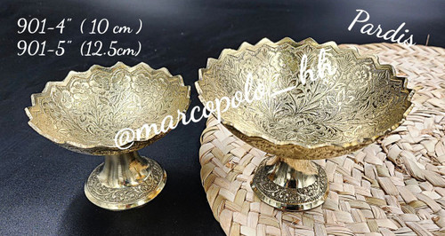 پیاله پایه دار پردیس طرح گل لب هشتی در دو سایز مختلف برنجی کد901