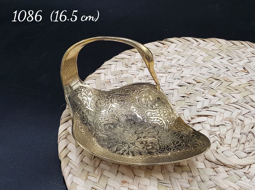 پیاله خرماخوری طرح قو برگشته برنجی هندی کاربردی بصورت تکی کد1086