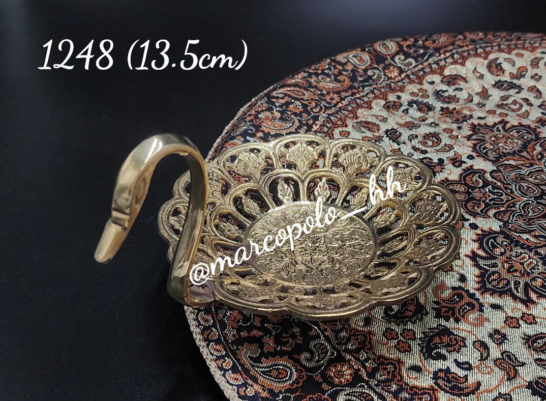پیاله خرماخوری مشبک گرد طرح قو برنجی هندی کاربردی  بصورت تکی کد 1248