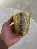 لیوان طرح گل راه دار برنجی هندی