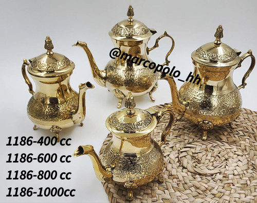 قوری چهارپایه در 4 سایز مختلف طرح طاووس برنجی هندی کد1186