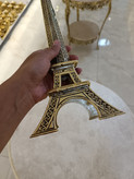مجسمه دکوری برج ایفل در سایز بزرگ با جزئیات دقیق و پرداخت لوکس، عرضه شده در بازرگانی نداف مشهد