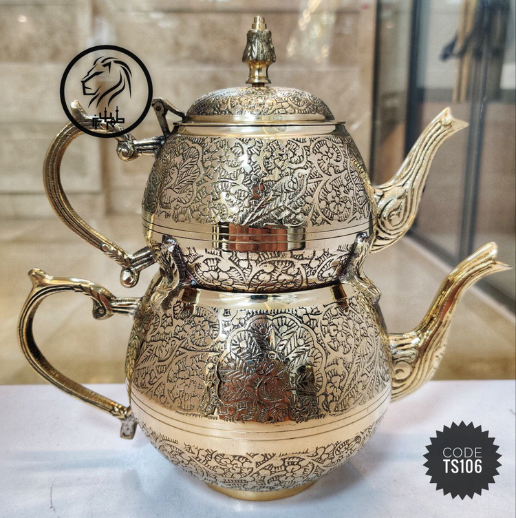 ست کتری و قوری برنجی لوکس تمام قلم دست با نقوش برجسته طاووس و گل و بوته مدل TS106 بازرگانی نداف مشهد