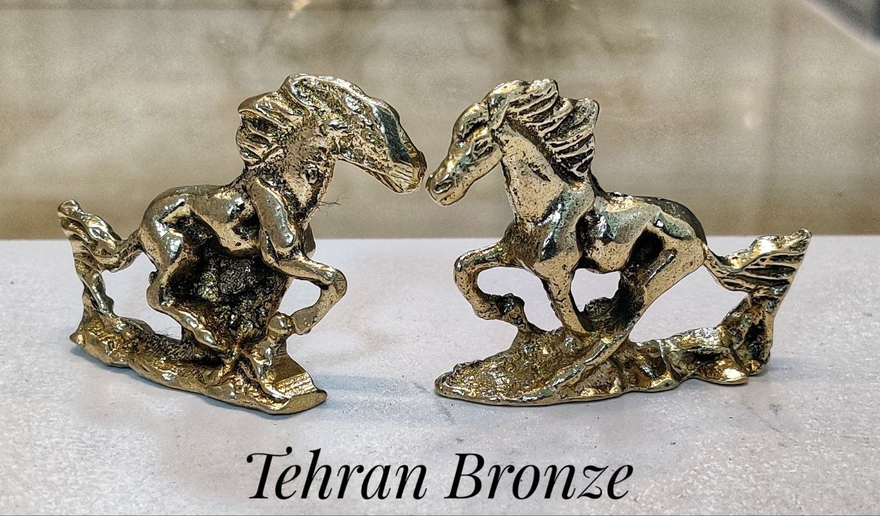 نماد اسب یال دار برنجی جفتی