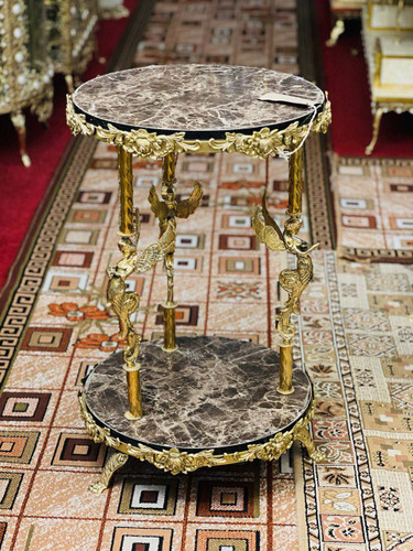 میز گرد برنجی گل سرخ سه فرشته