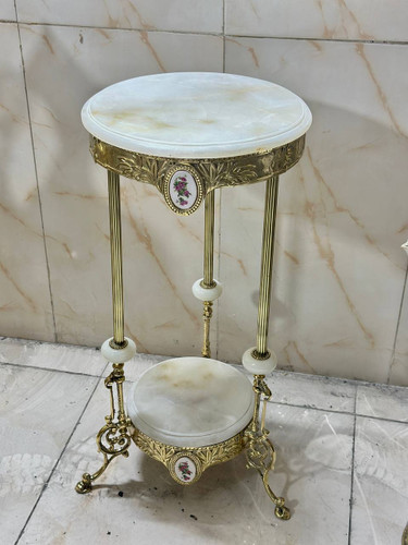 میز فرانسوی گرد