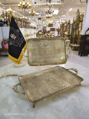 سینی برنجی طرح طاووس پایه دار