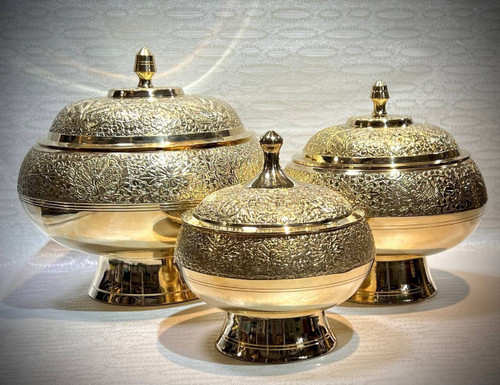شکلات خوری درب دار مدل یوفا برنجی در سه سایز مختلف