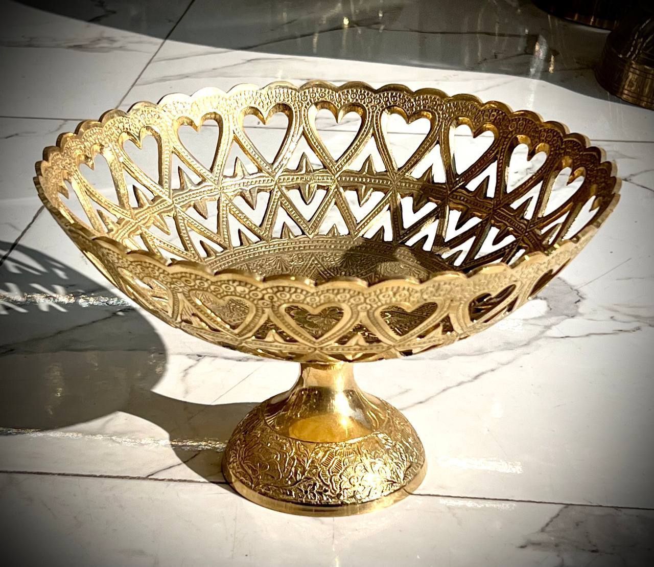 کاسه مشبک طرح طاووس برنجی