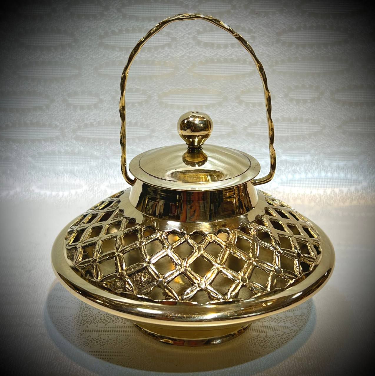 اسپند دود کن و جاعودی مشبک مدل دسته دار برنجی