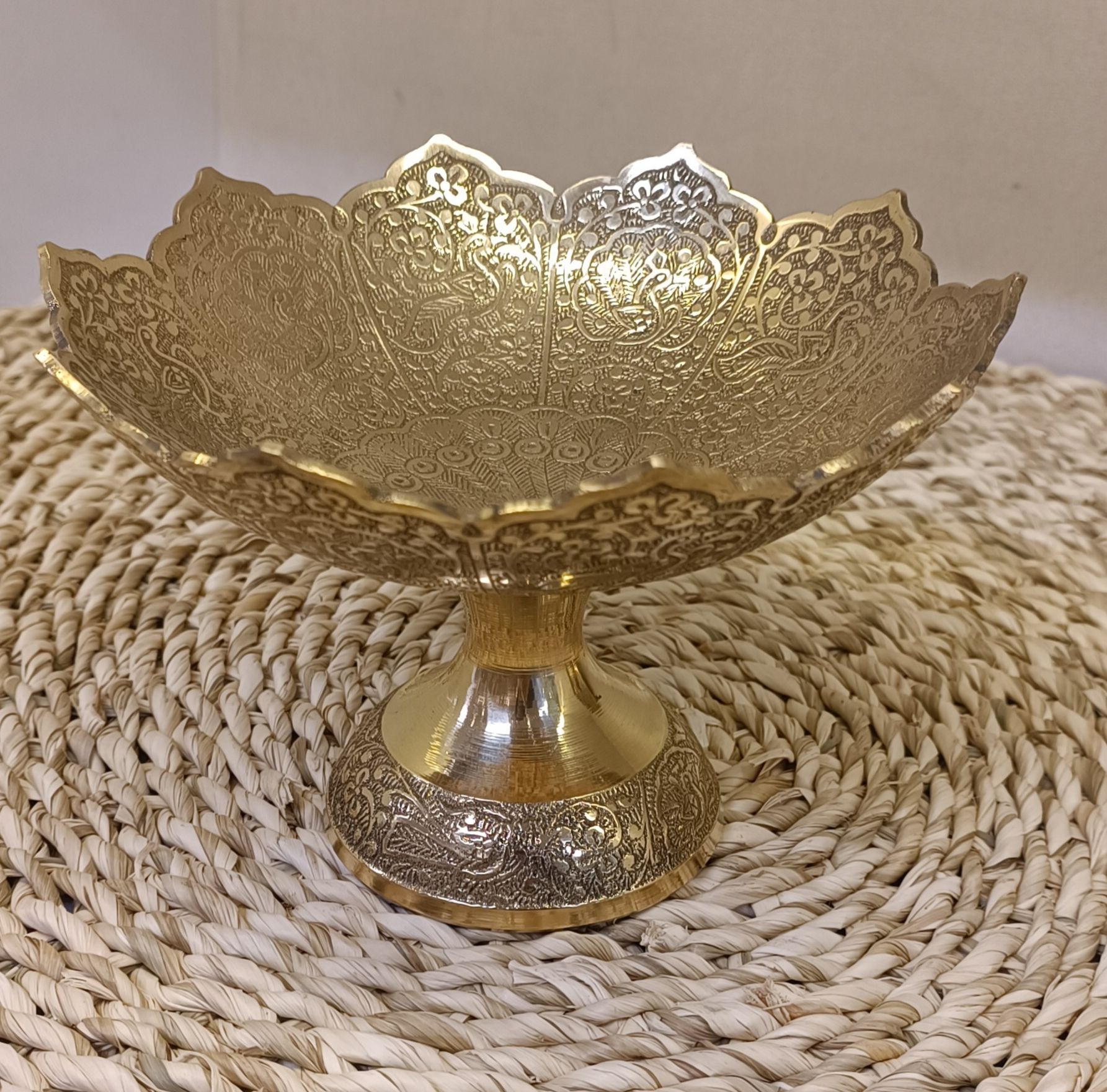 آجیل خوری لوتوس طرح طاووس 8 اینچ (لئوس)