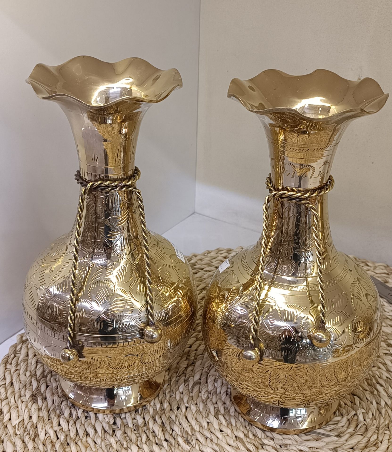 گلدان کراواتی قلم دست سایز بزرگ بصورت تکی