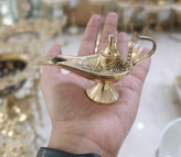 چراغ جادو برنجی متوسط هندی اصیل با قلمزنی فاخر بازرگانی نداف
