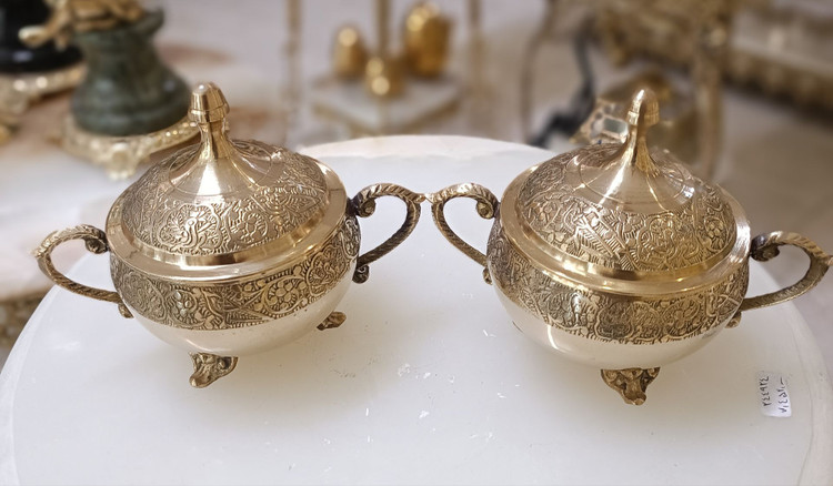 قندان برنجی سه پایه دو دسته طرح طاووس سایز ۴ اینچ تکی بازرگانی نداف