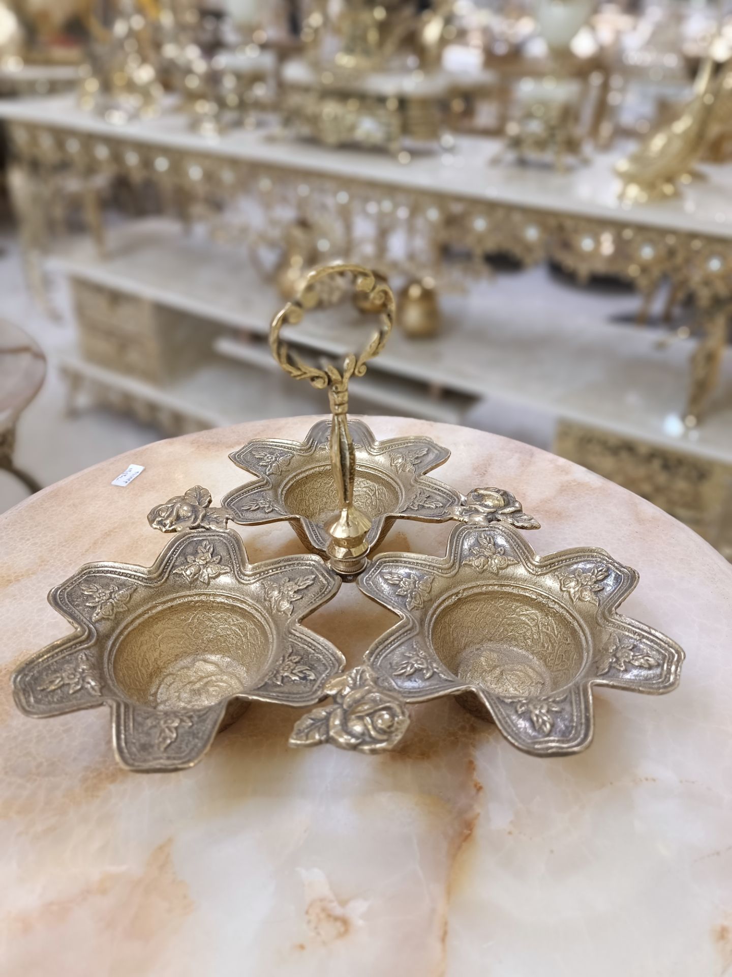 اردوخوري طرح ستاره برنجی