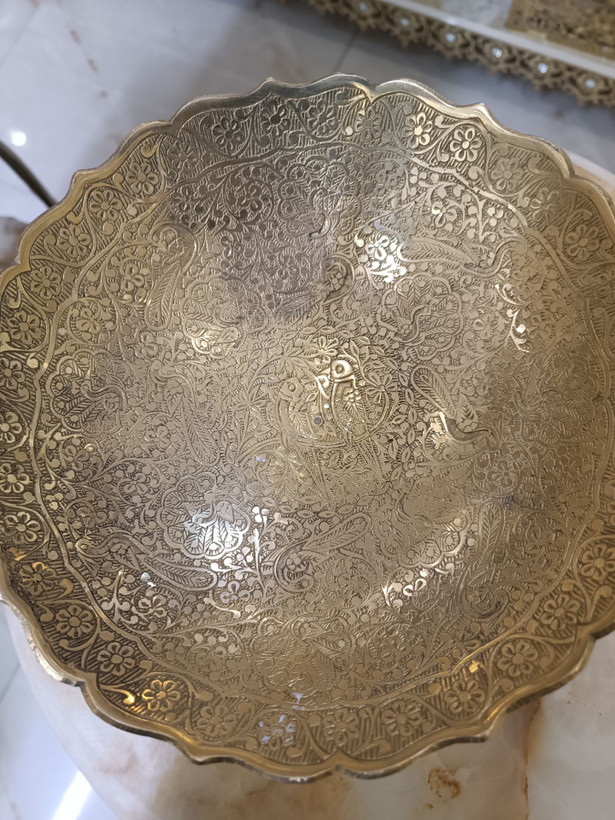 آجیل خوری برنجی ۱۰ اینچ هندی با طرح دو طوطی لوکس و براق - بازرگانی نداف