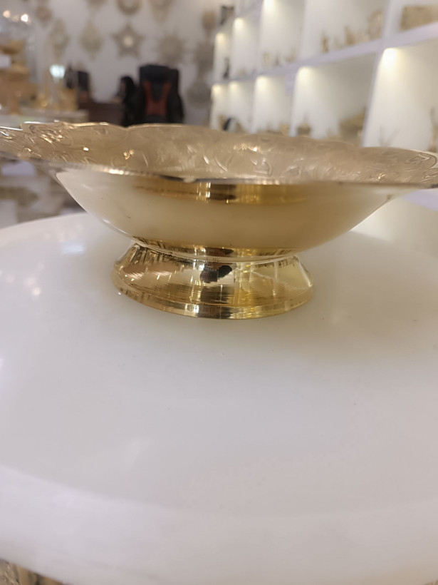 آجیلخوری بدون پایه گرد طرح دوبرگ لبه طرحدار برنجی لوکس و تزئینی در بازرگانی نداف مشهد
