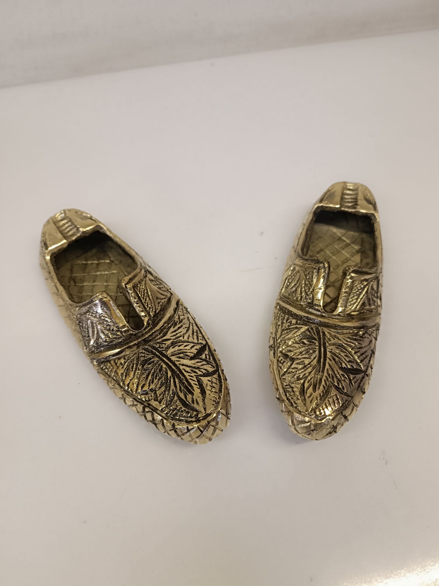 زيرسيگاري کفش بزرگ برنجی