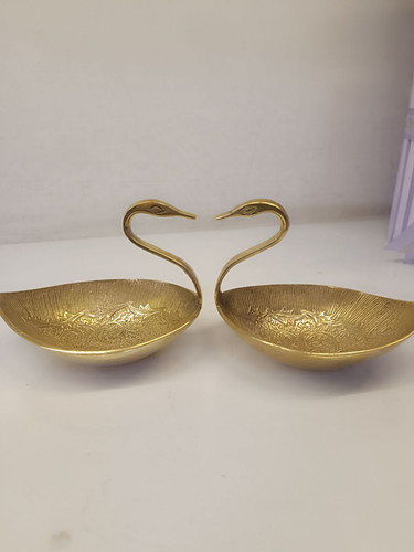 اردوخوري قو گود برنجی
