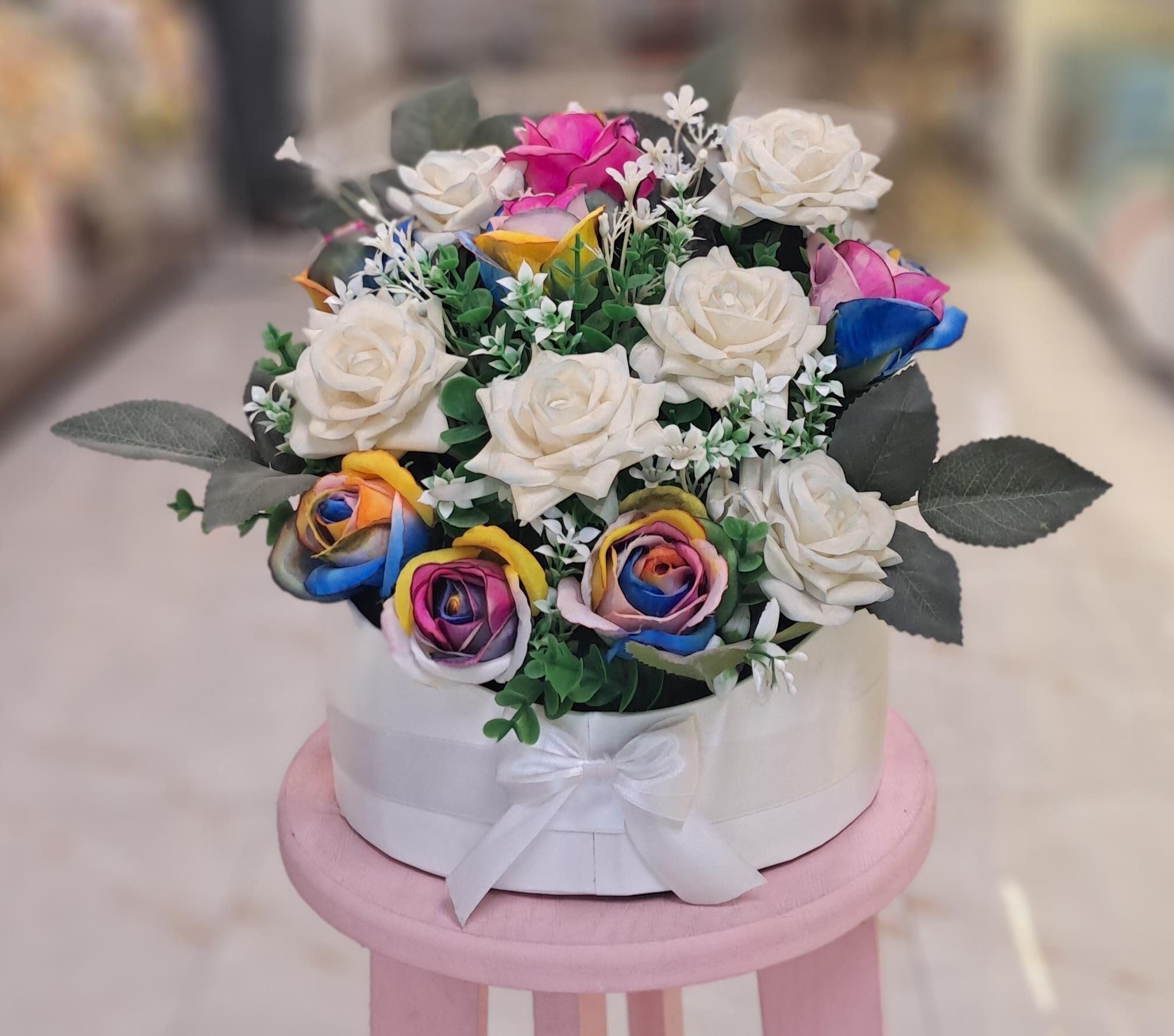 باکس گل مصنوعی سفید کد 804082