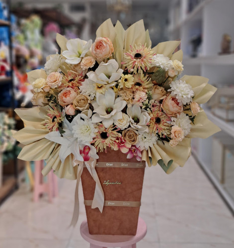 باکس گل مصنوعی گل میخک کد 790012