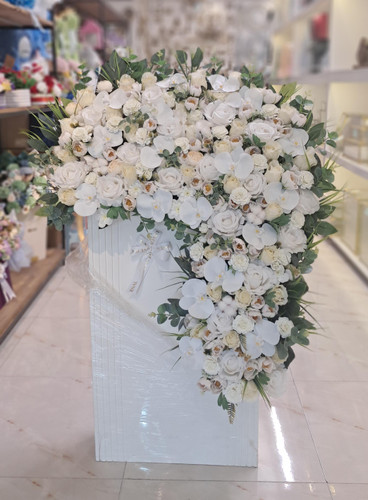 باکس گل مصنوعی لاکچری بزرگ کد 460074