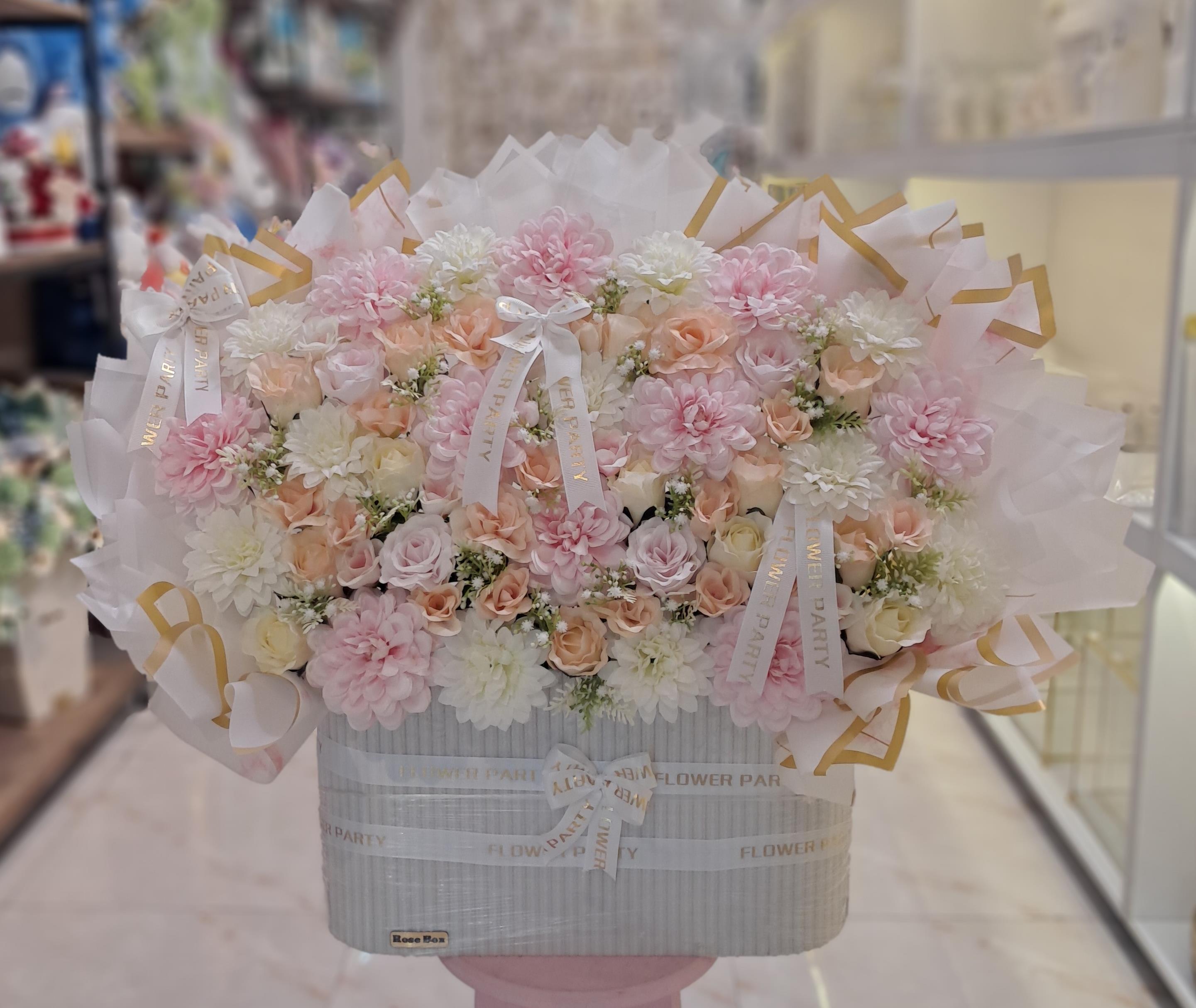 باکس گل مصنوعی نباتی کد 460101