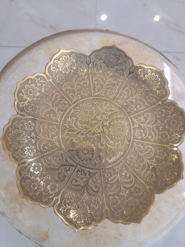 شیرینی خوری برنجی طرح لوتوس سایز ۹ اینچ - برند متالوکس