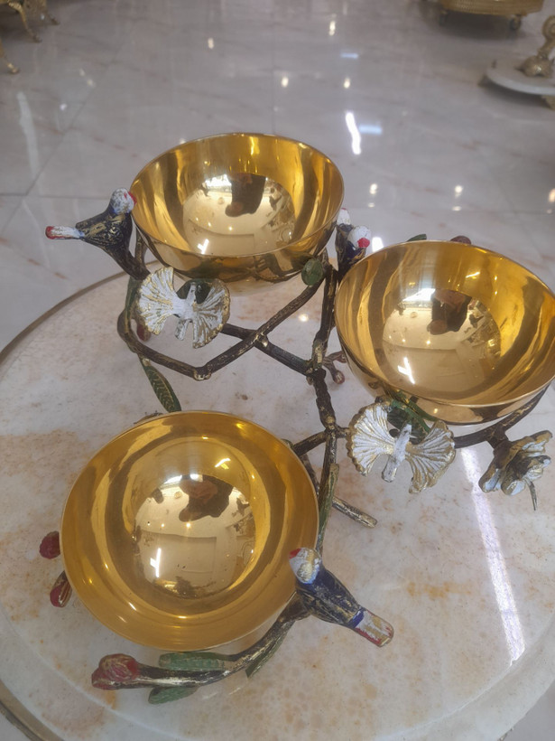 شکلات خوری برنجی سه خانه طرح طبیعت - برند متالوکس